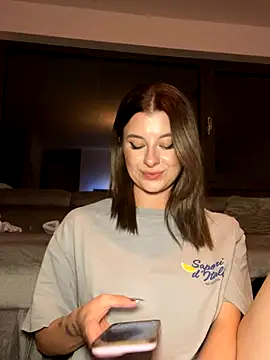 Mia-Minou online show from 09/09/25, 08:41