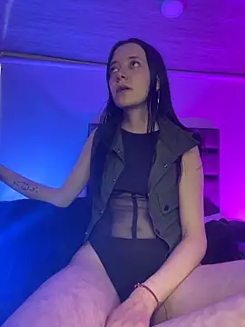 Isabella 21x online show from 04/16/26, 09:39