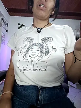 sophie north online show from 03/28/26, 12:10