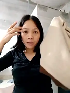 Aninyin22 online show from 02/12/26, 06:52