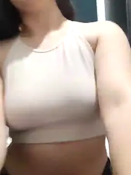 dulccemaria24 online show from 12/13/24, 03:49