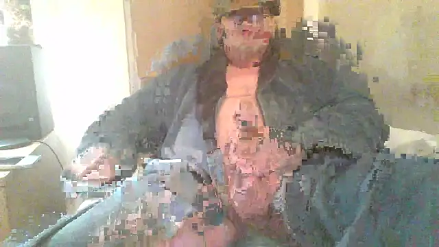 Snapshot of oldenglishguy chatting on 02/17/26, 08:26 oldenglishguy online show from 02/17/26, 08:26