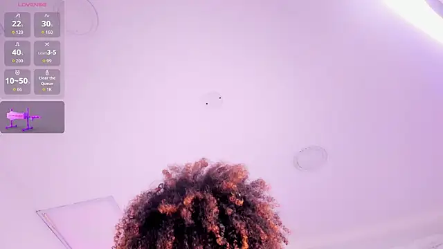  CurlyGirl  online show from 05/13/26, 08:38