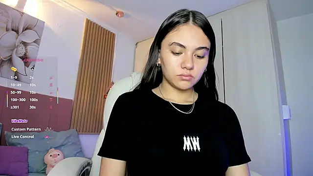 mia nevaeh online show from 05/11/26, 09:12