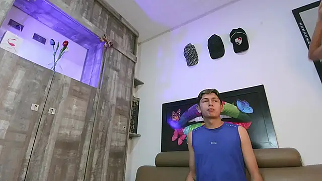 Snapshot of Jack_lover1724 chatting on 09/13/25, 05:29 Jack lover1724 online show from 09/13/25, 05:29