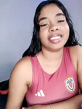 Snapshot of Fanny_Klean chatting on 12/21/24, 05:36 Fanny Klean online show from 12/21/24, 05:36