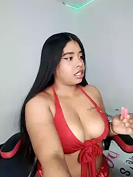 Snapshot of Fanny_Klean chatting on 01/24/25, 05:10 Fanny Klean online show from 01/24/25, 05:10