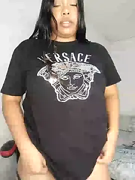 Snapshot of Fanny_Klean chatting on 03/21/25, 05:11 Fanny Klean online show from 03/21/25, 05:11