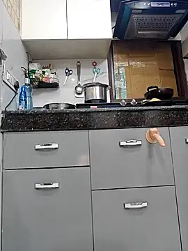 Snapshot of Manpreet_kaur21 chatting on 12/12/24, 02:11 Manpreet kaur21 online show from 12/12/24, 02:11