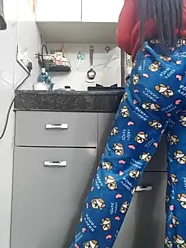 Snapshot of Manpreet_kaur21 chatting on 12/25/24, 01:41 Manpreet kaur21 online show from 12/25/24, 01:41