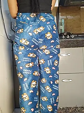 Snapshot of Manpreet_kaur21 chatting on 11/29/25, 01:47 Manpreet kaur21 online show from 11/29/25, 01:47