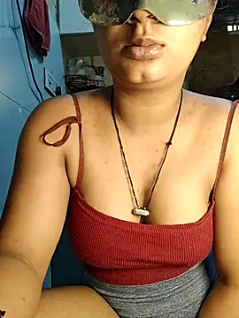 Snapshot of Manpreet_kaur21 chatting on 05/18/26, 05:02 Manpreet kaur21 online show from 05/18/26, 05:02