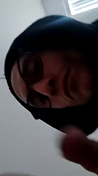 Snapshot of gabelove369 chatting on 12/18/24, 05:21 gabelove369 online show from 12/18/24, 05:21