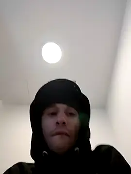 Snapshot of gabelove369 chatting on 12/30/24, 01:37 gabelove369 online show from 12/30/24, 01:37