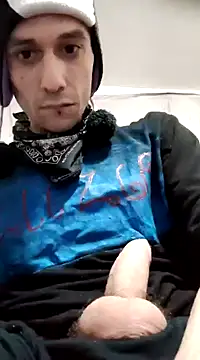 Snapshot of gabelove369 chatting on 02/10/25, 04:08 gabelove369 online show from 02/10/25, 04:08