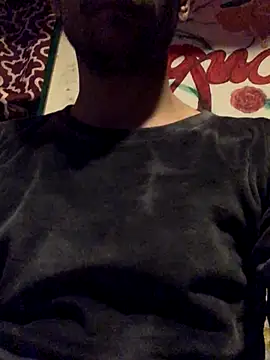 Snapshot of gabelove369 chatting on 11/27/25, 06:48 gabelove369 online show from 11/27/25, 06:48