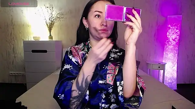 VioletCatt online show from 01/09/25, 06:59