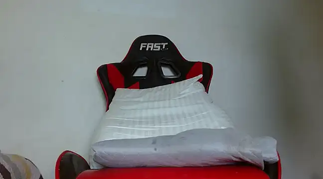 Snapshot of badanyboy chatting on 03/16/25, 09:26 badanyboy online show from 03/16/25, 09:26