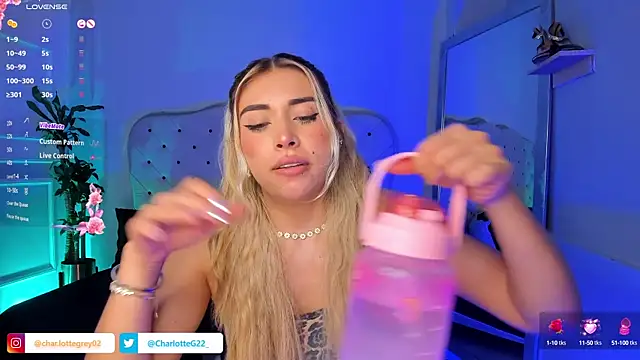 charlotte  grey online show from 03/04/25, 08:16