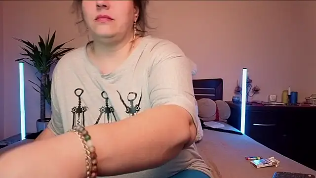 Snapshot of Niter chatting on 02/09/26, 06:28 Niter online show from 02/09/26, 06:28