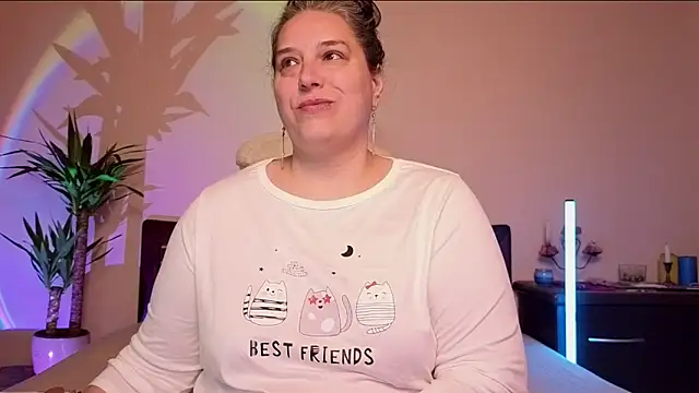 Snapshot of Niter chatting on 02/20/26, 08:27 Niter online show from 02/20/26, 08:27