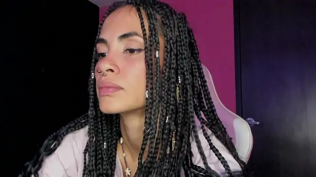 Juanadearco5 online show from 12/11/24, 10:16