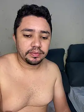 Snapshot of mayemarc chatting on 07/18/26, 05:28 mayemarc online show from 07/18/26, 05:28