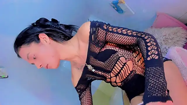 gilbanys 22 online show from 02/15/25, 08:33