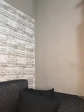 Snapshot of ExclusiveLeexx chatting on 03/09/25, 05:28 ExclusiveLeexx online show from 03/09/25, 05:28