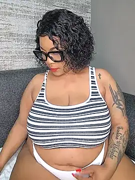 Snapshot of ExclusiveLeexx chatting on 03/15/25, 06:10 ExclusiveLeexx online show from 03/15/25, 06:10