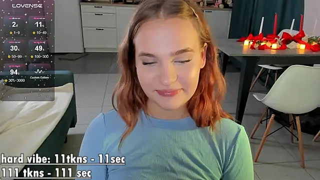 Snapshot of CarolineLovers chatting on 12/19/24, 10:32 CarolineLovers online show from 12/19/24, 10:32