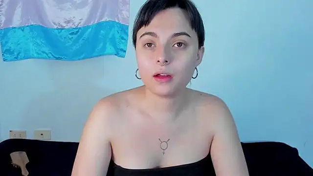 elizabethtaylorxxx online show from 11/28/25, 02:14