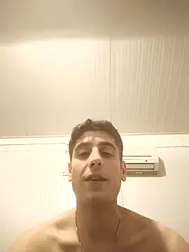 arenn1997 online show from 11/18/25, 10:14