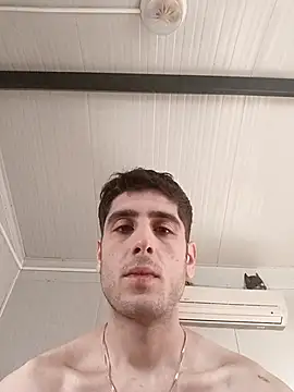 arenn1997 online show from 12/20/25, 12:45