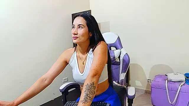 Cataleyalove ADY online show from 02/22/26, 11:36