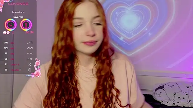 Snapshot of cinnabon_girls chatting on 03/16/25, 08:21 cinnabon girls online show from 03/16/25, 08:21