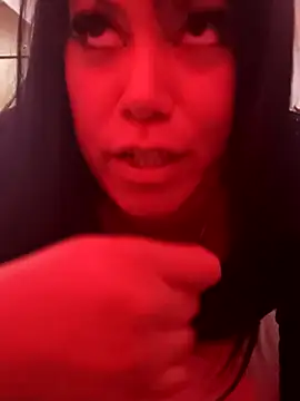 Snapshot of daaibaby1 chatting on 11/25/25, 12:27 daaibaby1 online show from 11/25/25, 12:27