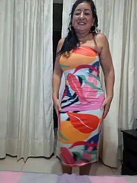 viollett 28 online show from 02/23/25, 12:41