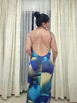 viollett 28 online show from 01/13/26, 11:21