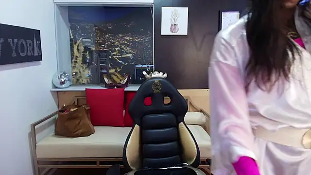 enderlis online show from 02/19/25, 06:00