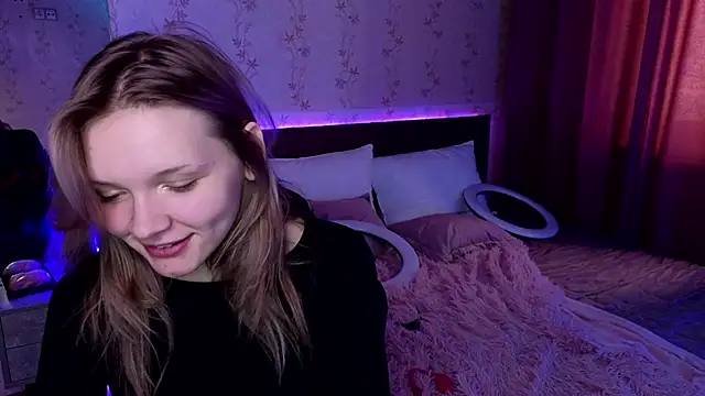 LitaBrom online show from 12/18/24, 04:31