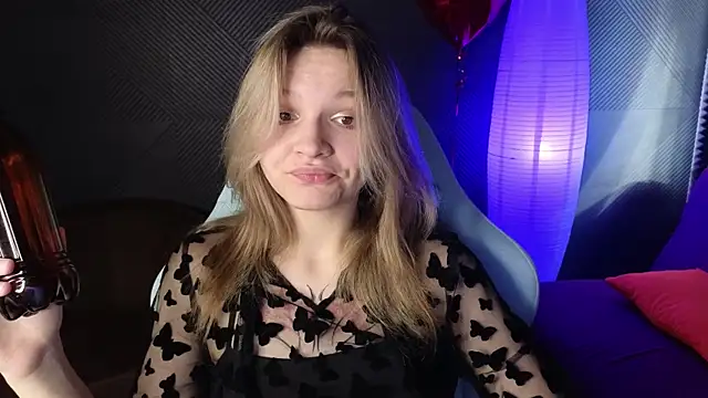 LitaBrom online show from 02/23/25, 08:06