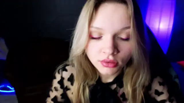 LitaBrom online show from 02/23/25, 11:11