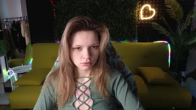 LitaBrom online show from 03/13/25, 01:43