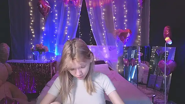 LitaBrom online show from 02/22/26, 10:03