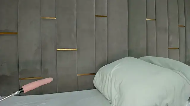 eva lim online show from 03/18/26, 09:18