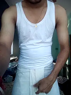 Snapshot of ansh777777777 chatting on 11/18/25, 09:58 ansh777777777 online show from 11/18/25, 09:58