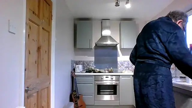 jimmybenido online show from 02/17/25, 05:21