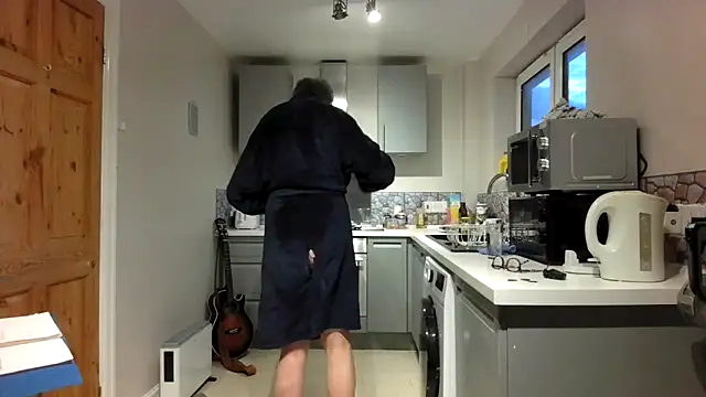 jimmybenido online show from 02/09/26, 05:28