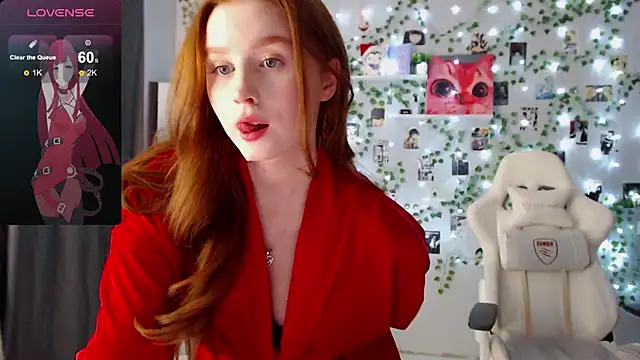 Snapshot of Meow_babe chatting on 12/28/24, 10:47 Meow babe online show from 12/28/24, 10:47
